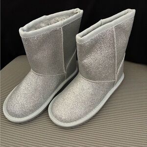 Girls Sparkly Silver Boots Little Kids Size 12 NWOT